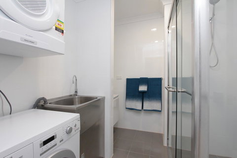 188 Apartments - Holiday Find 40