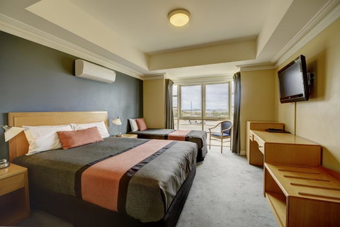 The Jetty Resort - Holiday Find 29