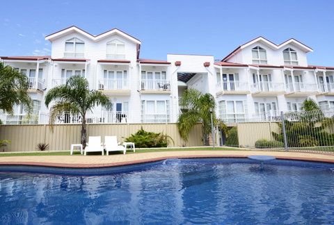 The Jetty Resort - Holiday Find 1