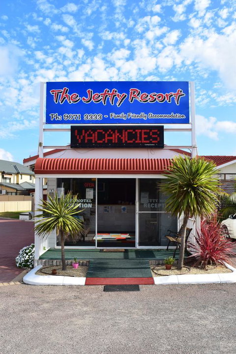 The Jetty Resort - Holiday Find 37