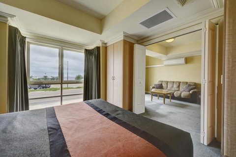 The Jetty Resort - Holiday Find 22