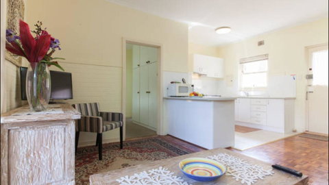 Broadway Apartments - Holiday Find 15