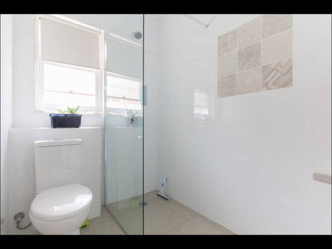 Broadway Apartments - Holiday Find 38