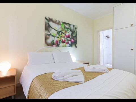 Broadway Apartments - Holiday Find 0