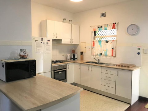 Broadway Apartments - Holiday Find 30
