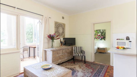Broadway Apartments - Holiday Find 12