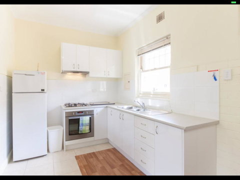 Broadway Apartments - Holiday Find 32