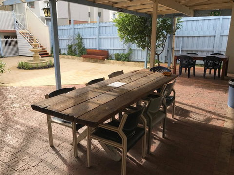 Hay Street Traveller\'s Inn - Holiday Find 7