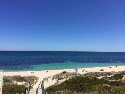 Cottesloe Beach On Napier - Holiday Find 12