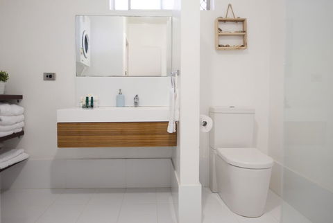 Cottesloe Beach On Napier - Holiday Find 13