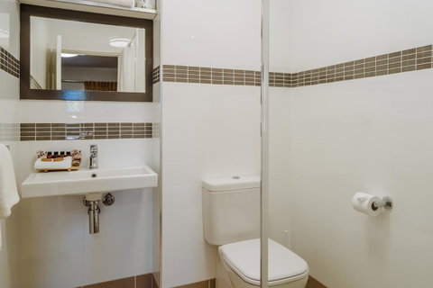 Canning Bridge Auto Lodge - Holiday Find 24
