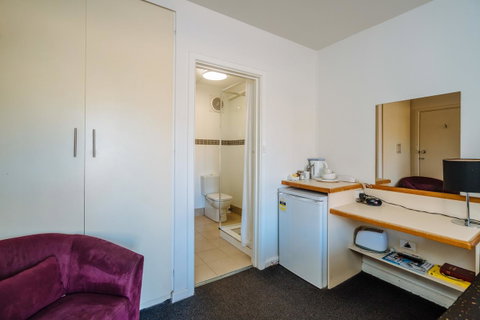 Canning Bridge Auto Lodge - Holiday Find 22
