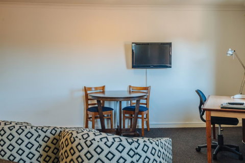 Canning Bridge Auto Lodge - Holiday Find 34