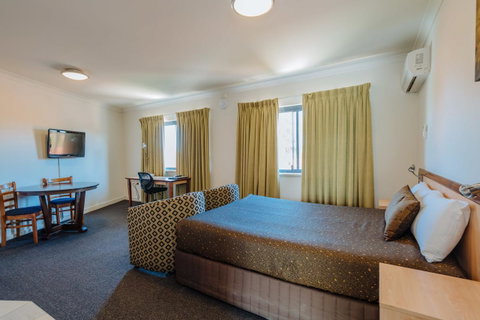 Canning Bridge Auto Lodge - Holiday Find 32