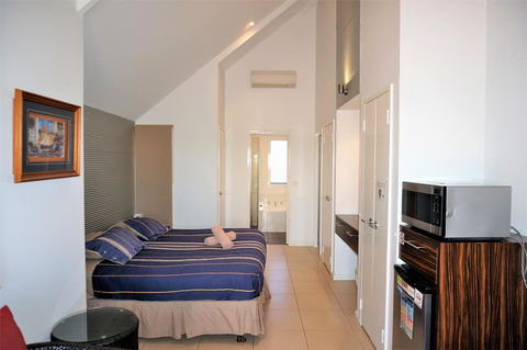 Osprey Holiday Village Unit 203 1 Bedroom - Holiday Find 2