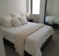 Modern Northbridge Apartment - Holiday Find