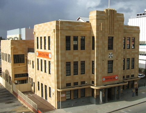 Perth City YHA - Holiday Find 11