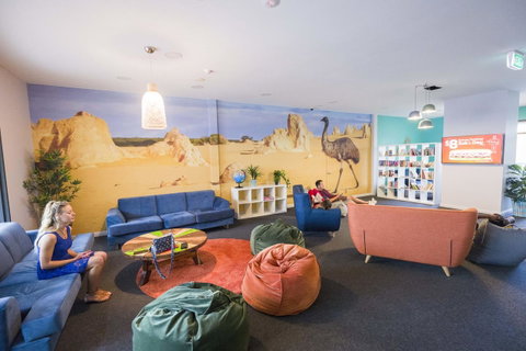Perth City YHA - Holiday Find 6