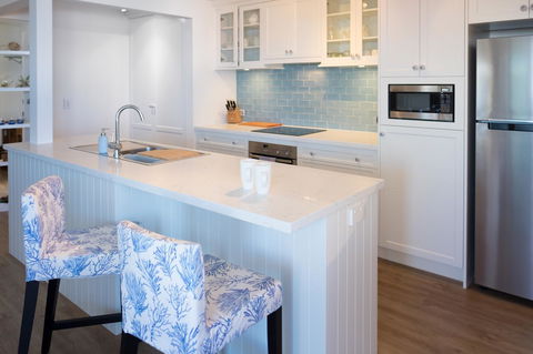 Cottesloe Blue Apartment - Executive Escapes - Holiday Find 8