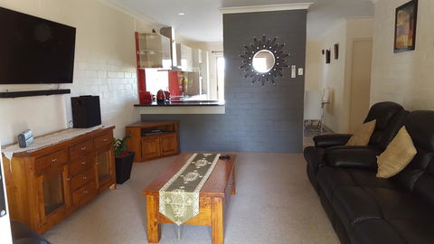Kalbarri Murchison View Apartments - Holiday Find 31