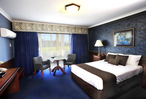 Clifton Motel & Grittleton Lodge - Holiday Find 33