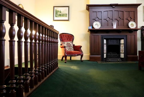 Clifton Motel & Grittleton Lodge - Holiday Find 7