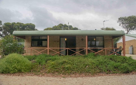 Hopetoun Motel & Chalet Village - Holiday Find 23
