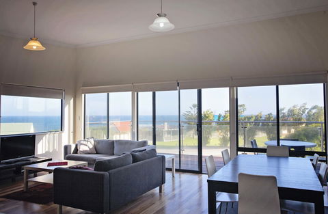 Hopetoun Motel & Chalet Village - Holiday Find 6