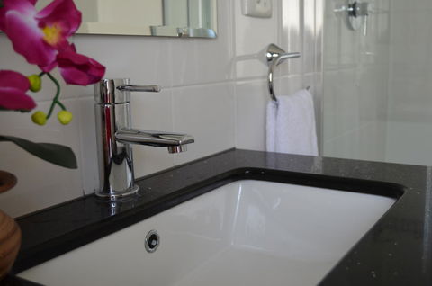 Ellard Bed & Breakfast - Holiday Find 11