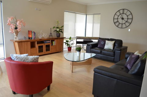 Ellard Bed & Breakfast - Holiday Find 10