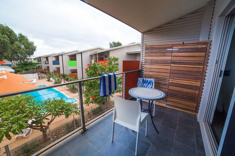 Onslow Beach Resort - Holiday Find 17