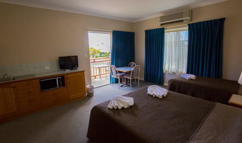 Esplanade Hotel Busselton - Holiday Find 15