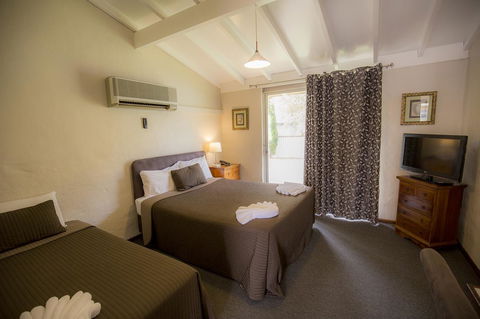 Esplanade Hotel Busselton - Holiday Find 40