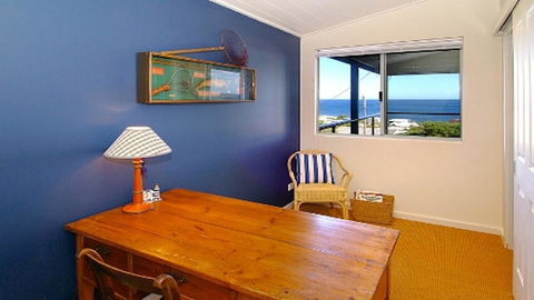 Tru Blu - Enjoy Sweeping 180 Degree Views Of Gracetown In This Modern Family Beach House - Holiday Find 4