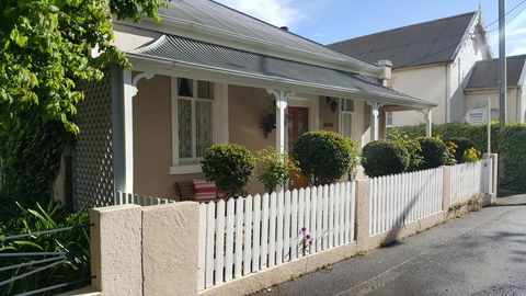 Arendon Cottage - Holiday Find 0