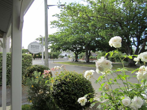 Arendon Cottage - Holiday Find 5