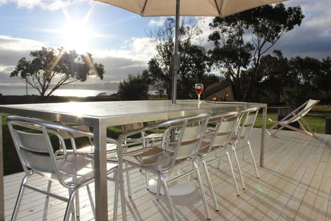 Boomers Retreat, Alonnah, Bruny Island - Holiday Find 4