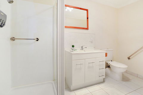 Harvey Farm Lodge - Holiday Find 15