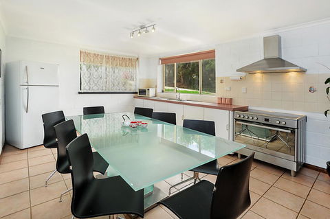 Harvey Farm Lodge - Holiday Find 18