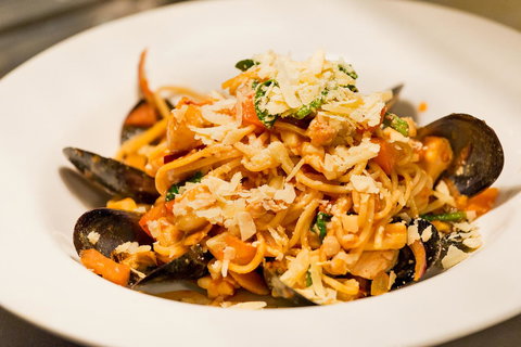 Customs House Hotel - Holiday Find 18