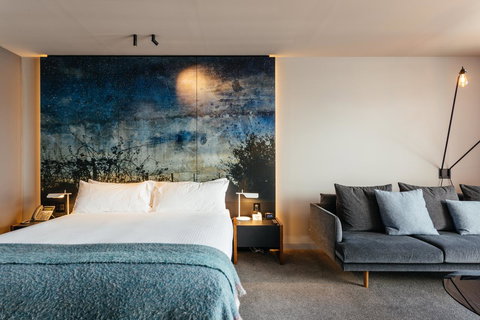 MACq 01 Hotel - Holiday Find 29