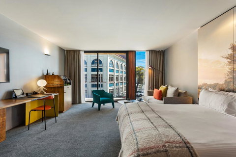 MACq 01 Hotel - Holiday Find 38