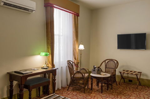 Hadley\'s Orient Hotel - Holiday Find 29