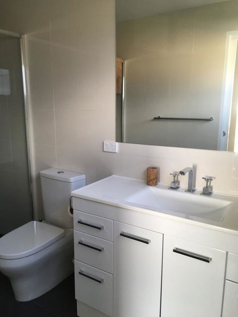 Couples Getaway On Bruny Island - Holiday Find 4