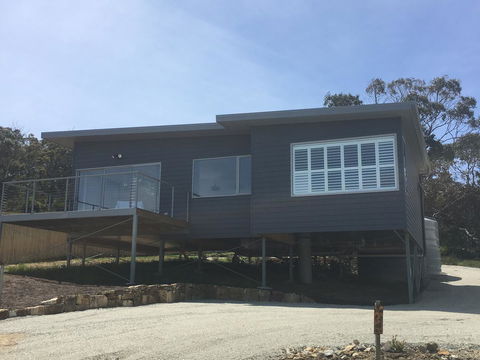 Couples Getaway On Bruny Island - Holiday Find 1