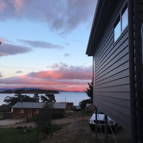 Couples Getaway On Bruny Island - Holiday Find 3