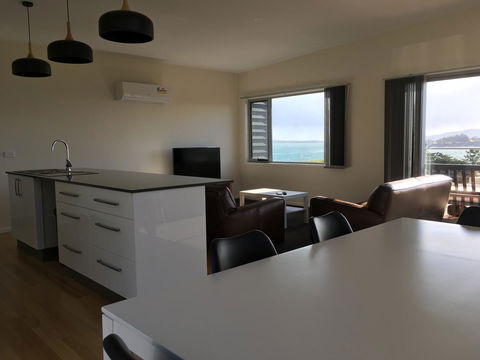 Couples Getaway On Bruny Island - Holiday Find 19