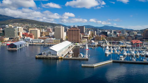 Somerset On The Pier Hobart - Holiday Find 3