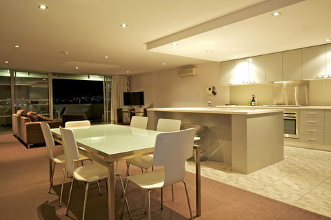 Zero Davey Boutique Apartment Hotel - Holiday Find 29