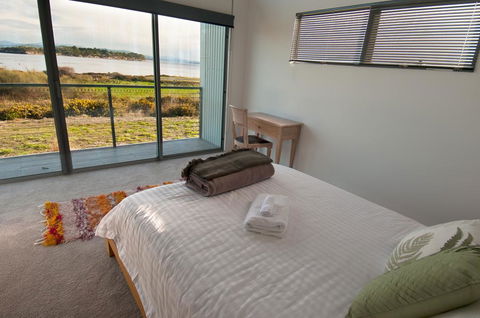 Sunset Bay Escape - Holiday Find 44